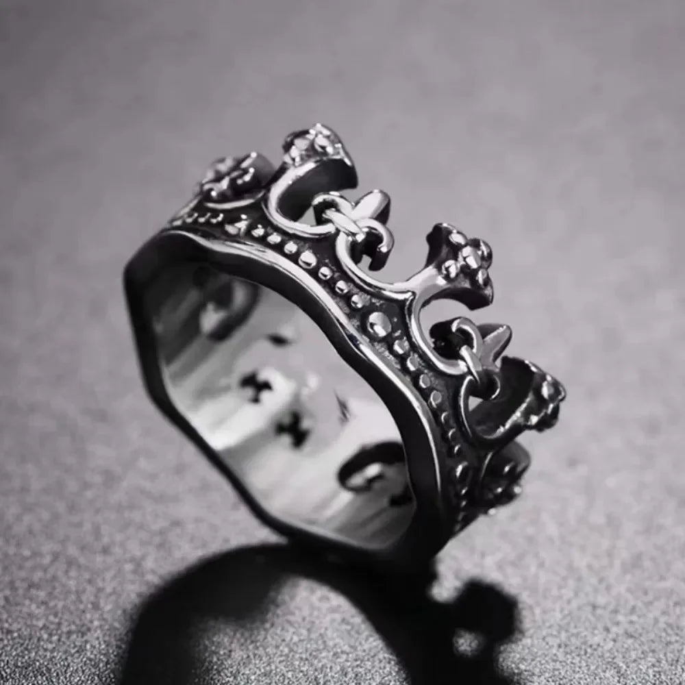 Endisnia - Medieval Crown Ring - Endisnia