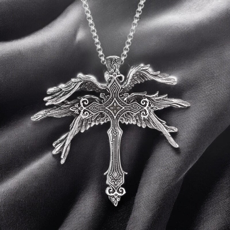 Christian Crucifixes - Endisnia
